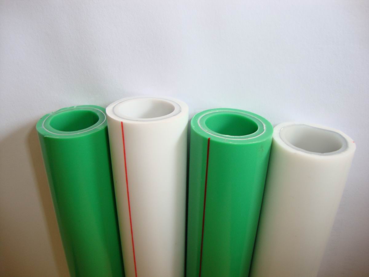 Ống nhựa PPR Bình Minh Tính bền cơ học, dẻo, dễ uốn và chịu được tải trọng lớn.